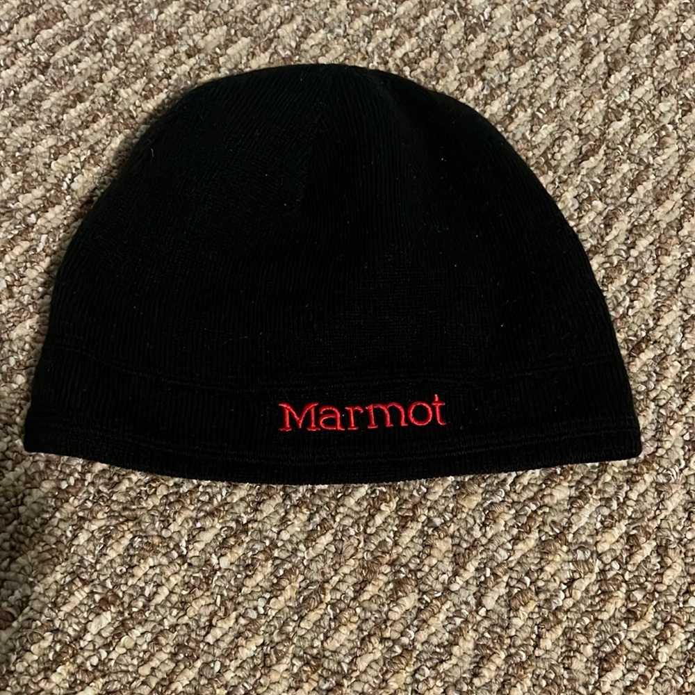 Boys Marmot winter hat. Good condition.